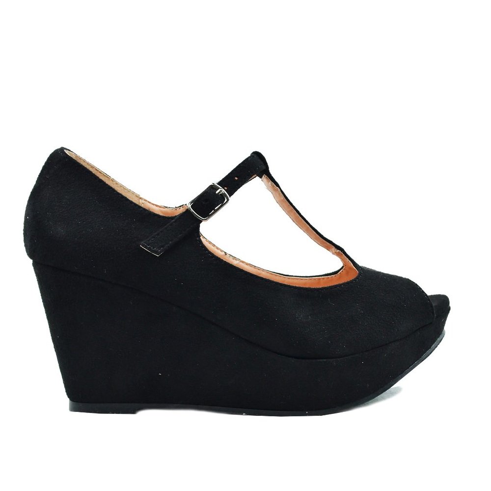 WEDGED HEEL SANDAL WITH T-STRAP